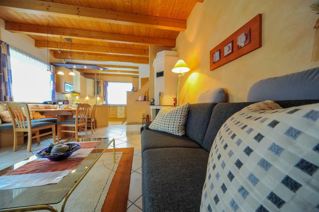 Ferienwohnung Regina Sankt Peter-Freienstein Экстерьер фото